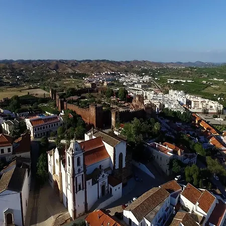Villa In Santa Eulalia Near Praia Da Oura ヴィラ *